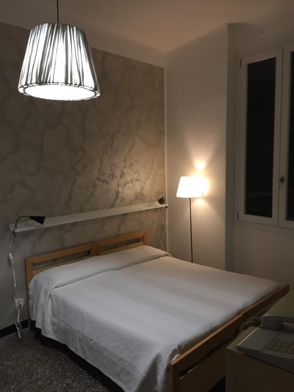 Hotel La Vela *